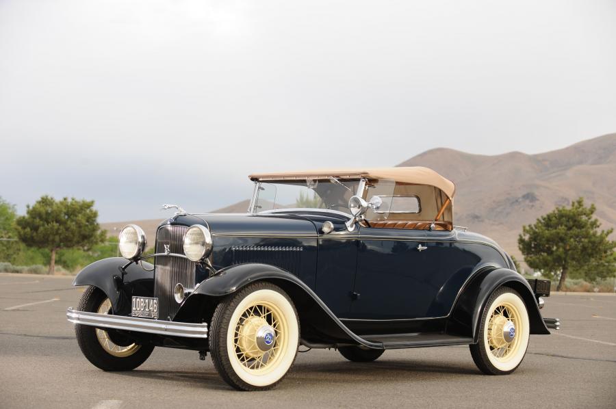  Ford V8 DeLuxe Roadster 1932 года  (фото 40 из 41)